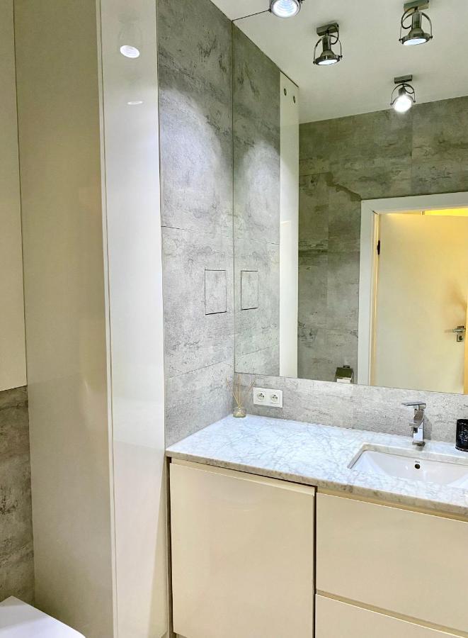 Project Comfort Apartament Zeromskiego 1/7 Metro Slodowiec 바르샤바 외부 사진